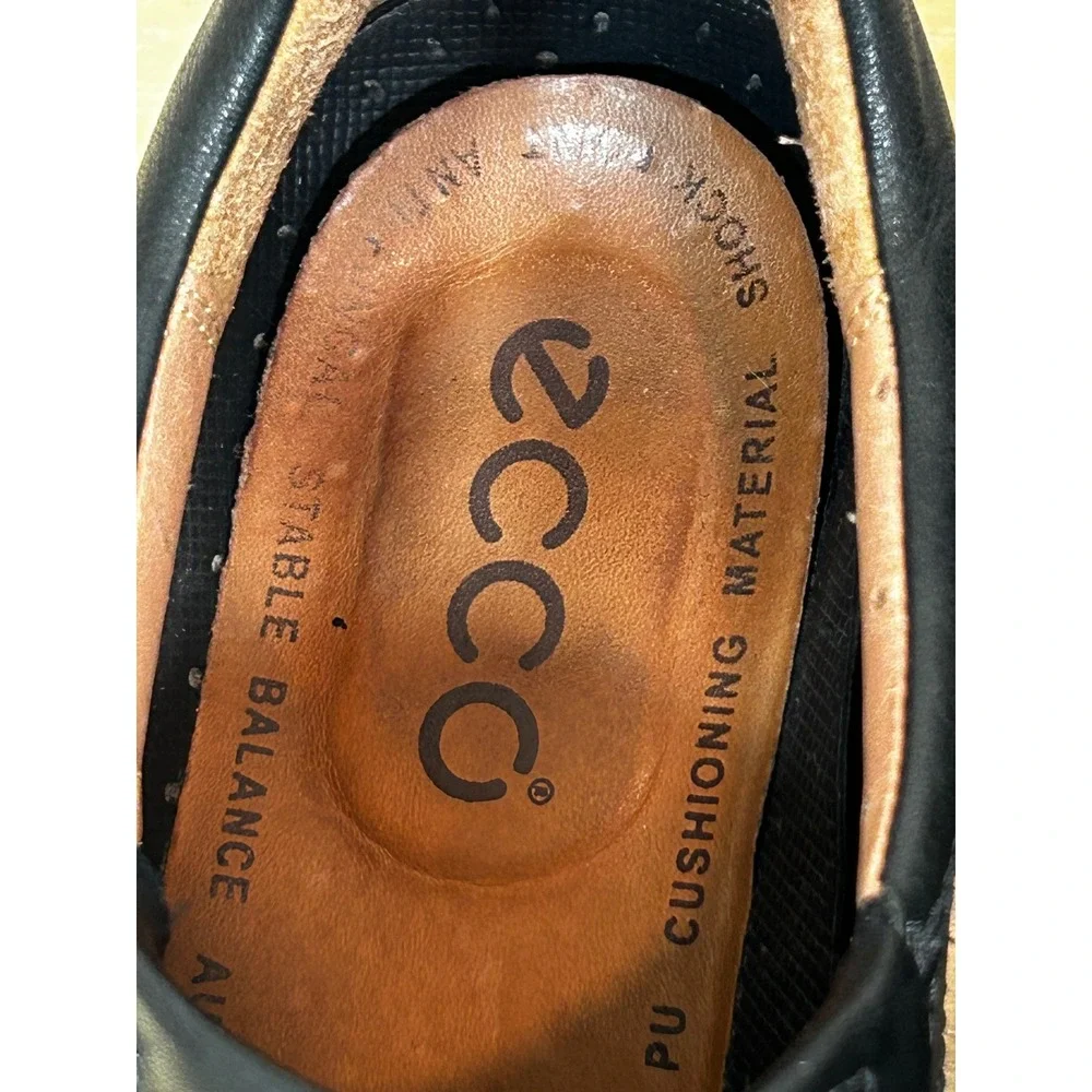 ECCO Mens Black Leather Slip On Loafers Bicycle Toe Dress Shoes Size 42 US 8-8.5